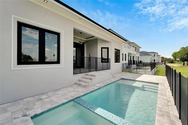 $1,049,000 | 6540 Simone Shores Circle, Apollo Beach, FL 33572