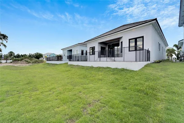 $1,049,000 | 6540 Simone Shores Circle, Apollo Beach, FL 33572