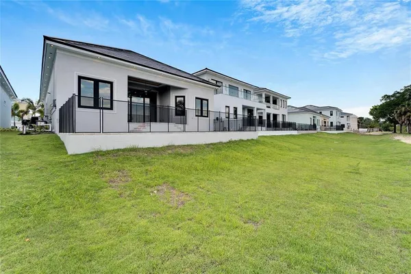 $1,049,000 | 6540 Simone Shores Circle, Apollo Beach, FL 33572