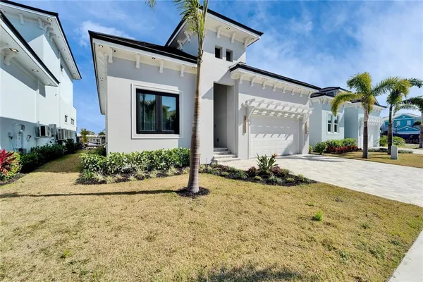 $1,049,000 | 6540 Simone Shores Circle, Apollo Beach, FL 33572
