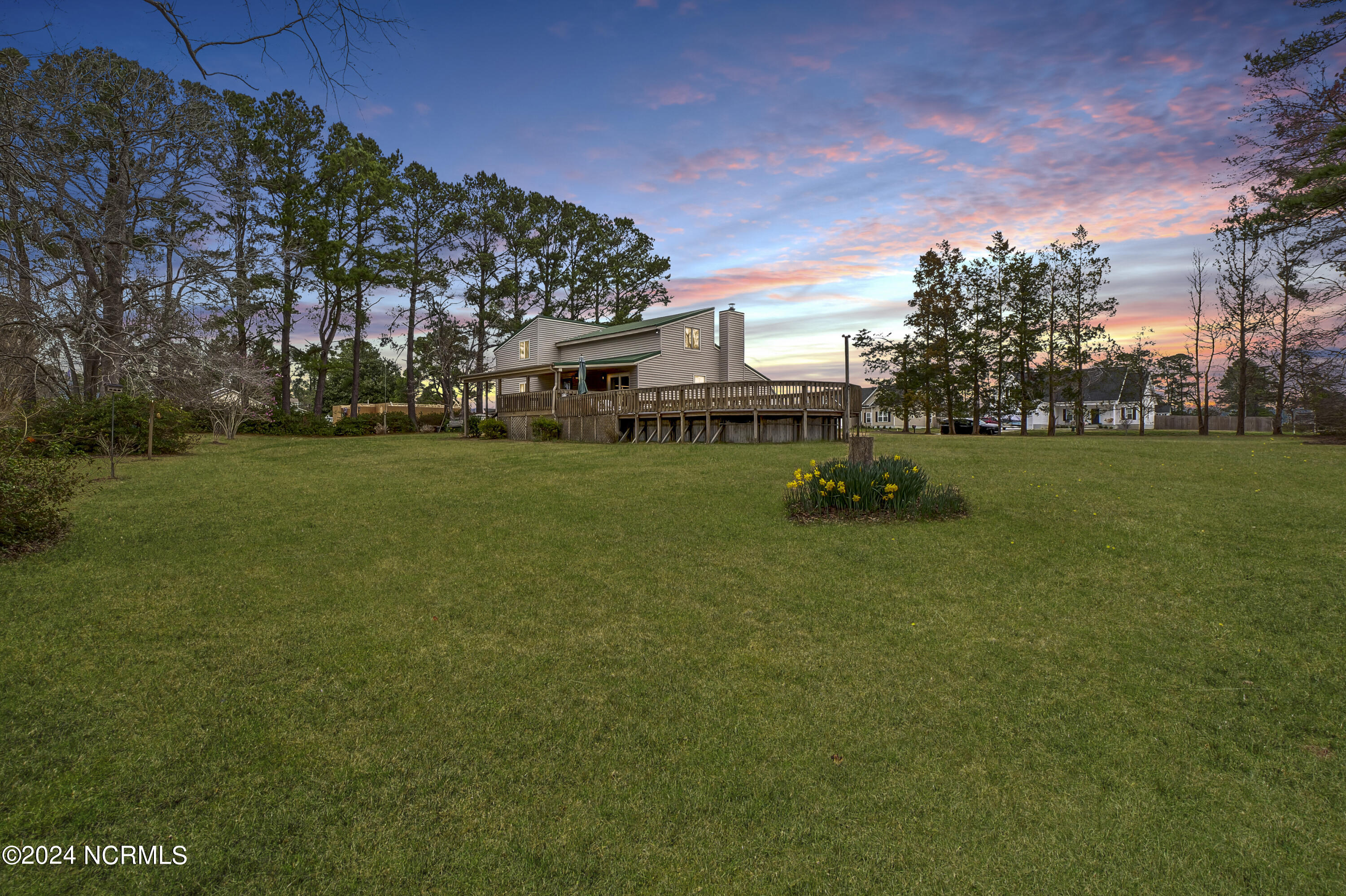 105 Scott-Jenkins Road Jacksonville, NC 28540 - Photo 27 of 28 twilight3