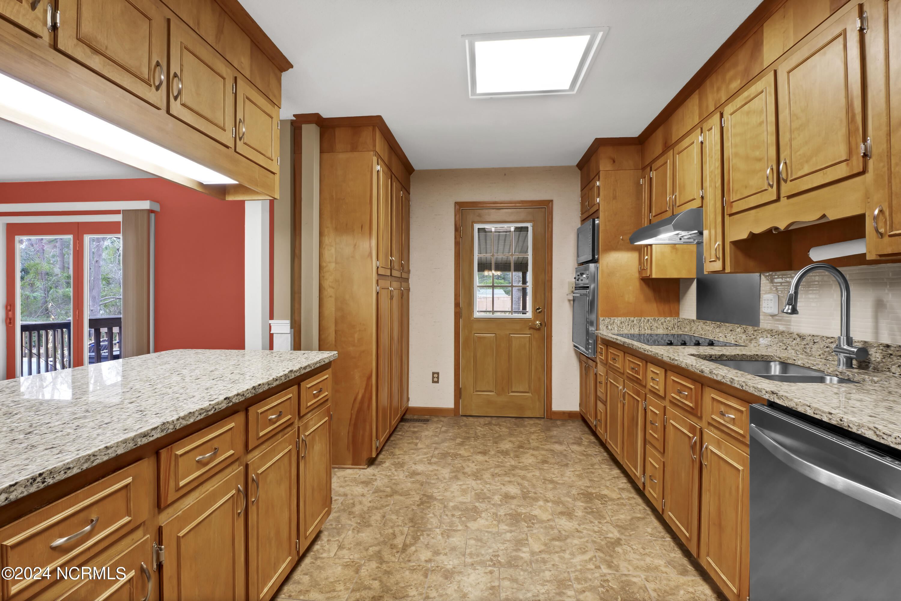 105 Scott-Jenkins Road Jacksonville, NC 28540 - Photo 10 of 28 P6300714