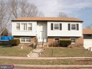 8 Estate Road Pemberton, NJ 08068 - Photo 1 of 6