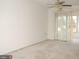 8 Estate Road Pemberton, NJ 08068 - Photo 2 of 6