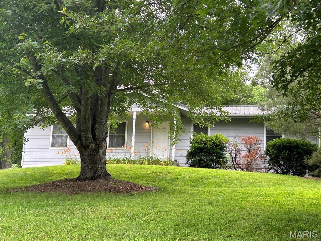 538 Randy Drive Washington, MO 63090 - Photo 2 of 47