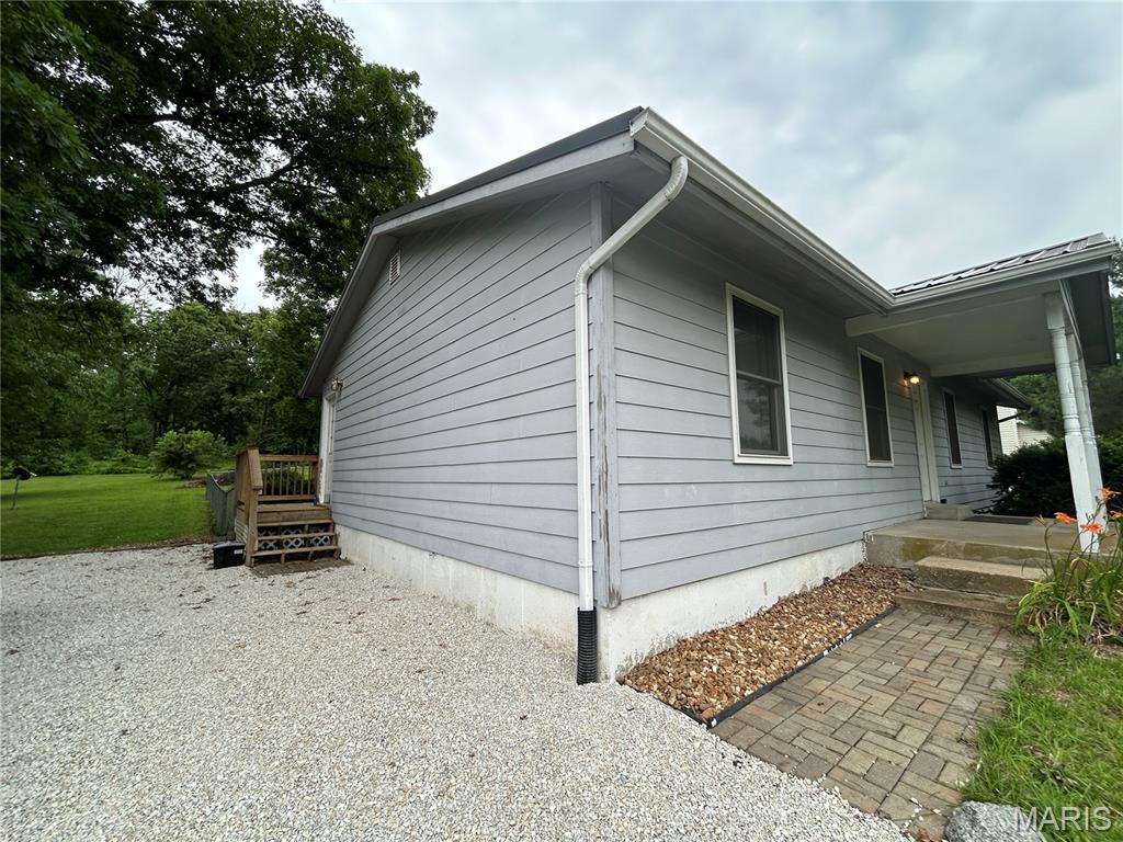 538 Randy Drive Washington, MO 63090 - Photo 3 of 47