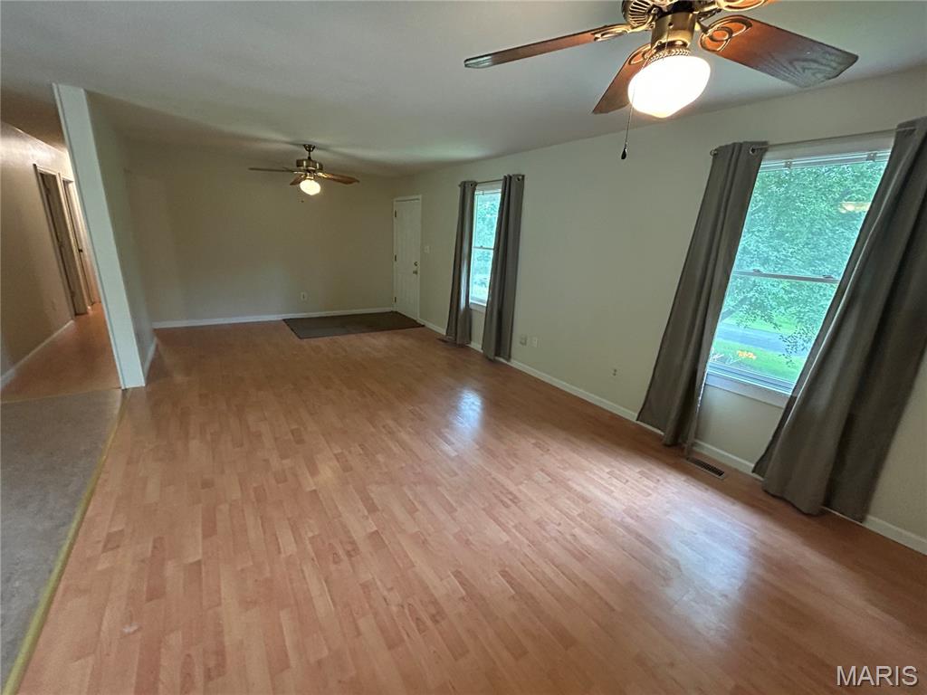 538 Randy Drive Washington, MO 63090 - Photo 5 of 47