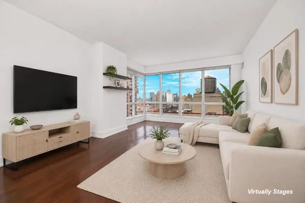 $4,750 | 350 West 42nd Street, Unit 25C | Hell's Kitchen
