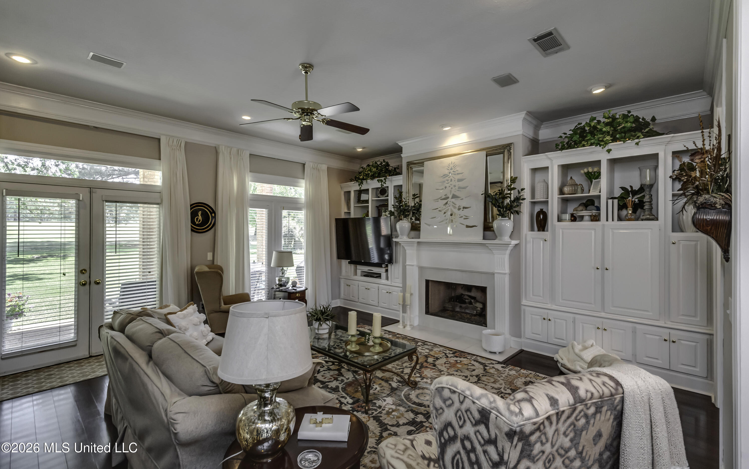 709 Oak Trail Canton, MS 39046 - Photo 14 of 40 709 Oak trail--24