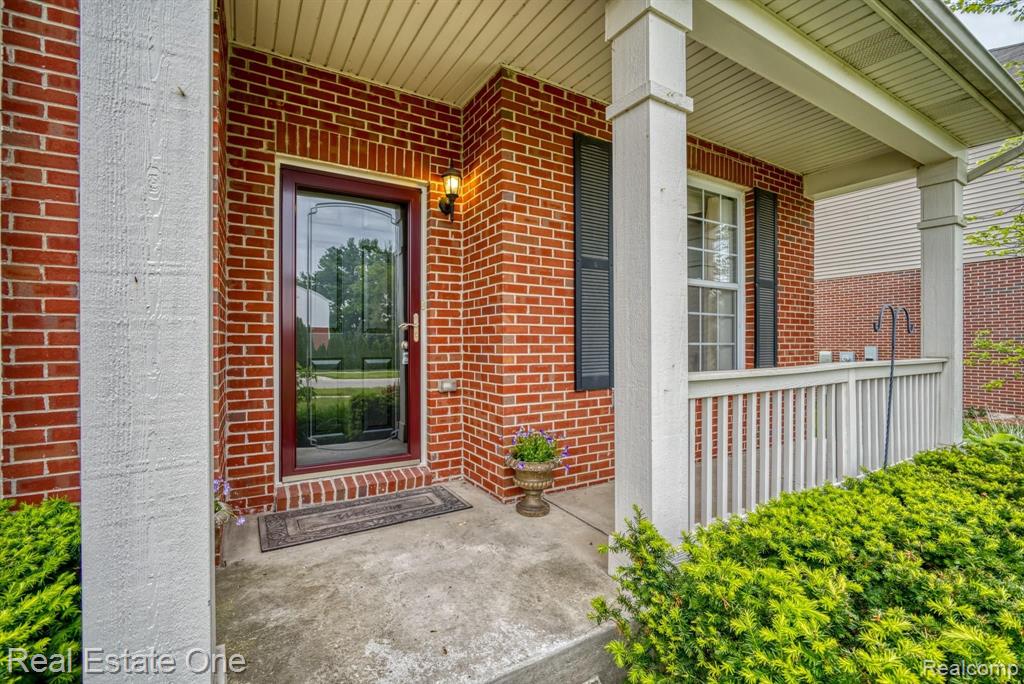 3475 Talbert Circle Rochester Hills, MI 48307 - Photo 8 of 43