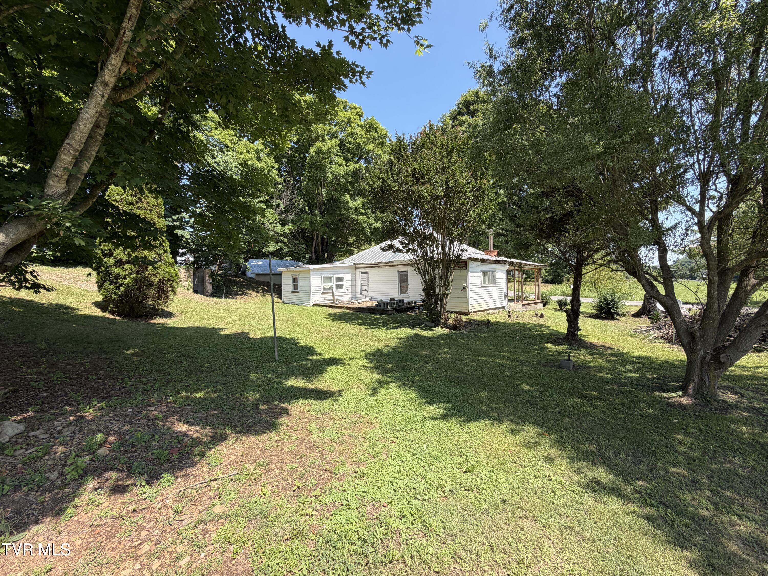 110 Fishpond Road Chuckey, TN 37641 - Photo 10 of 12 IMG_7071