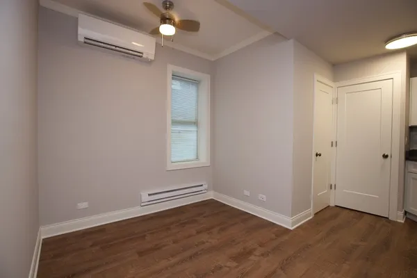 $2,050 | 640 West Wrightwood Avenue, Unit 115, Chicago, IL 60614