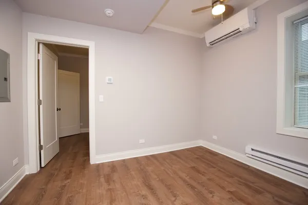 $2,050 | 640 West Wrightwood Avenue, Unit 115, Chicago, IL 60614