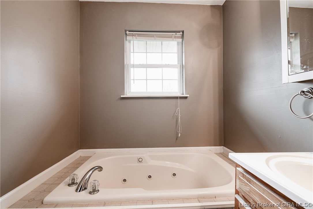 11345 Hyatt Martin Road Greenville, IN 47124 - Photo 15 of 41 Gallery Image 15