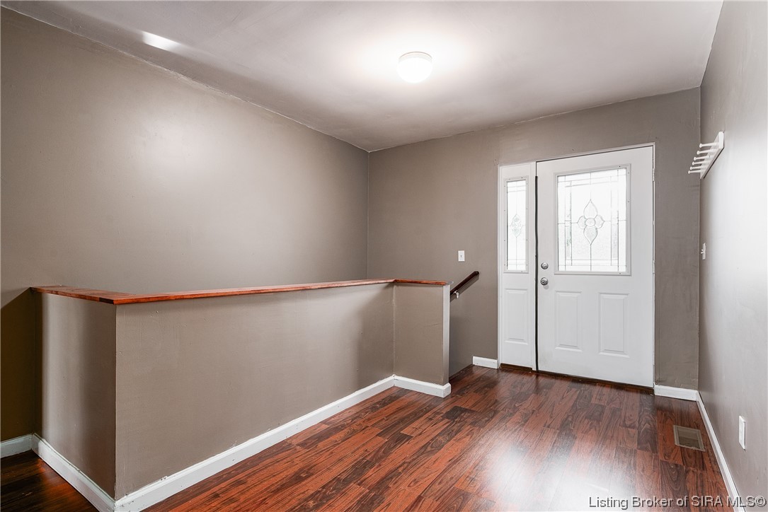 11345 Hyatt Martin Road Greenville, IN 47124 - Photo 4 of 41 Gallery Image 4