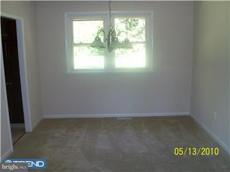 37 Devon Road Malvern, PA 19355 - Photo 3 of 12