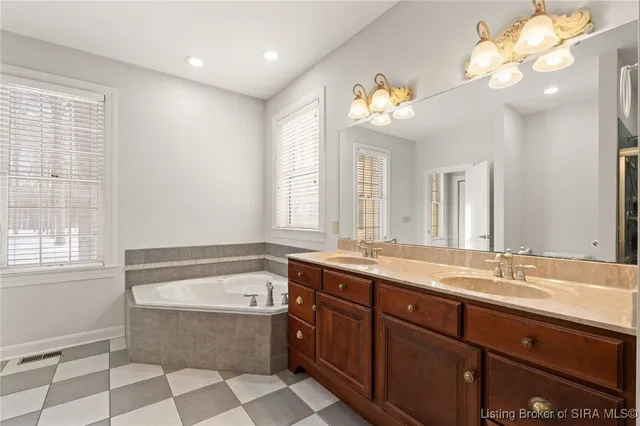 $549,900 | 7075 Abbey Woods Drive Northeast, New Salisbury, IN 47161