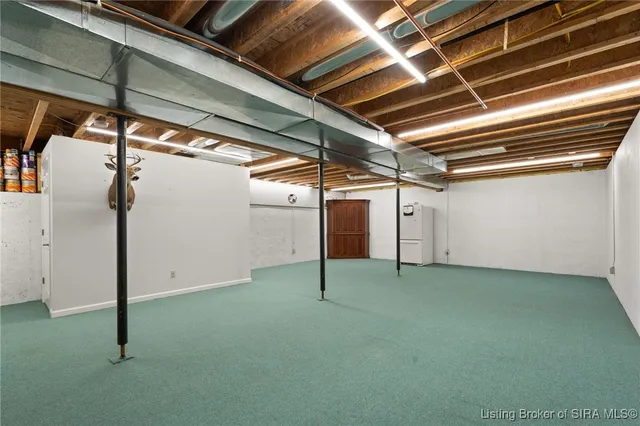 $549,900 | 7075 Abbey Woods Drive Northeast, New Salisbury, IN 47161