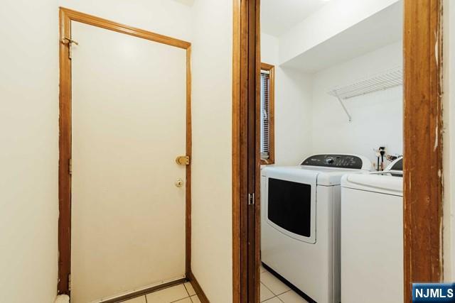 212 Filippe Court Paramus, NJ 07652 - Photo 16 of 16 a utility room with dryer and washer