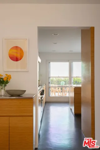 $2,995,000 | 6300 Mulholland Highway, Los Angeles, CA 90068