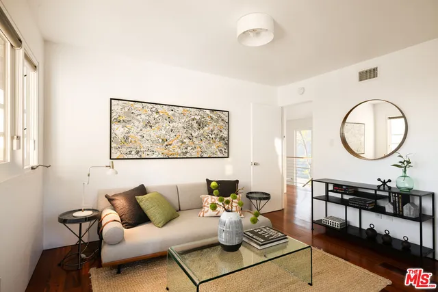 $2,995,000 | 6300 Mulholland Highway, Los Angeles, CA 90068