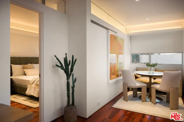 $2,995,000 | 6300 Mulholland Highway, Los Angeles, CA 90068