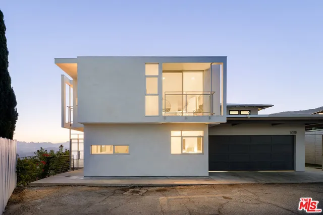 $2,995,000 | 6300 Mulholland Highway, Los Angeles, CA 90068