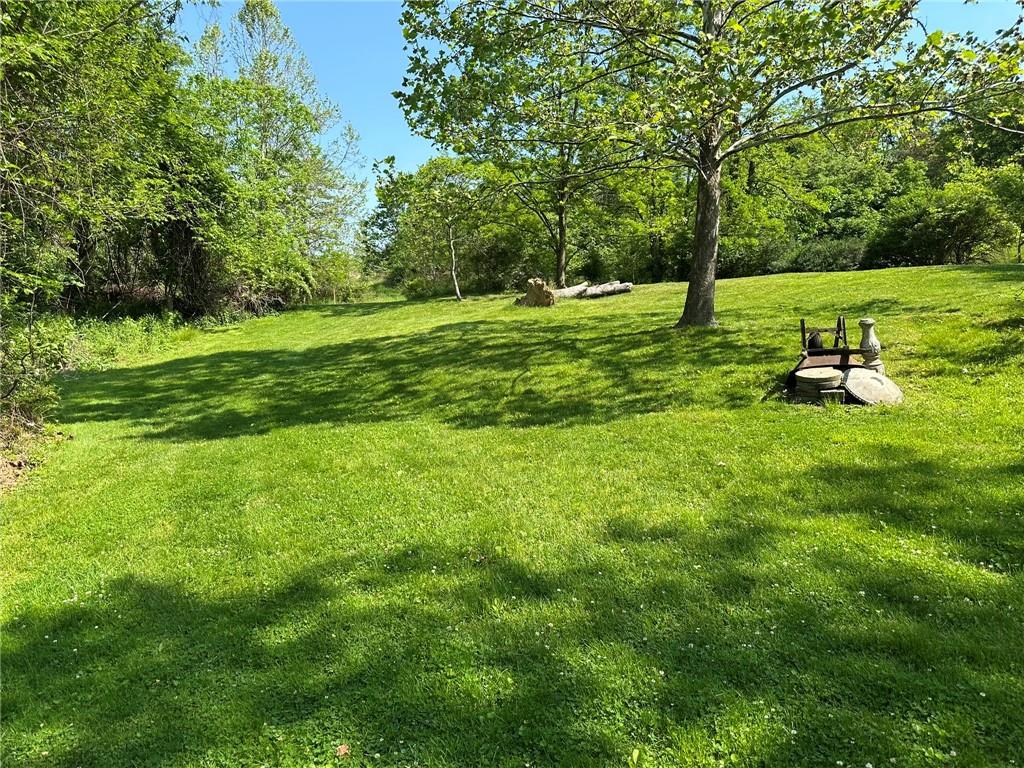 0 East McMurray Road Venetia, PA 15367 - Photo 9 of 12 a view of a grassy field with trees
