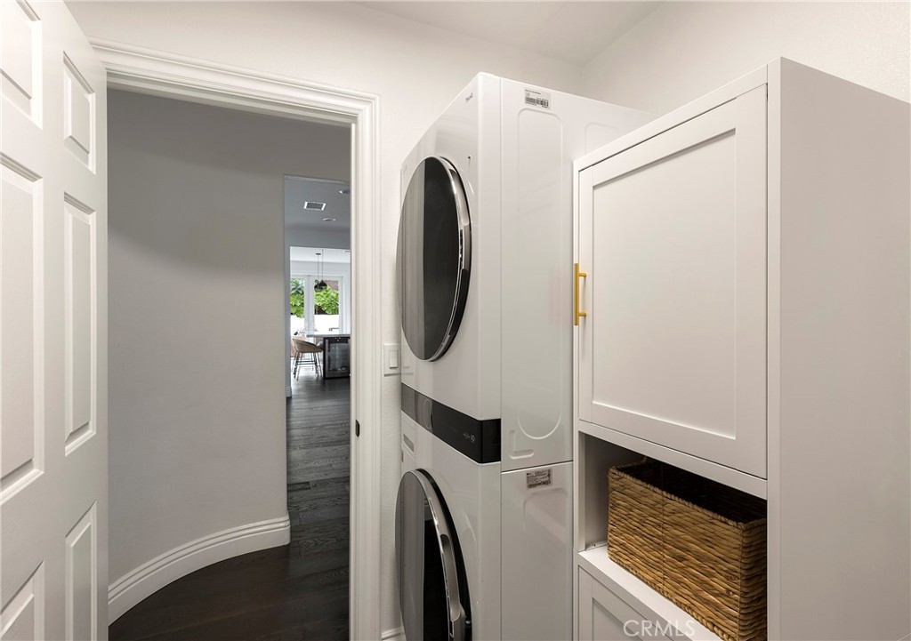27871 Country Lane Road Laguna Niguel, CA 92677 - Photo 26 of 35 a close view of washer and dryer