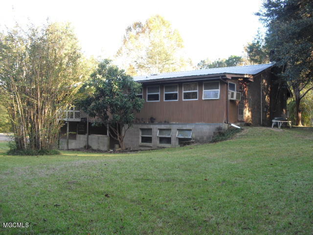 60 Bessie Road Perkinston, MS 39573 - Photo 4 of 29 CIMG1547