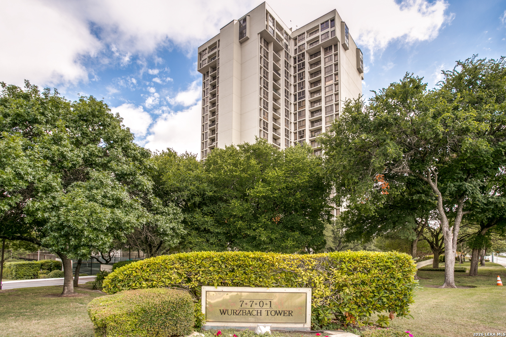 7701 Wurzbach Road, Unit 2303 San Antonio, TX 78229 - Photo 23 of 32 a view of a city with tall buildings