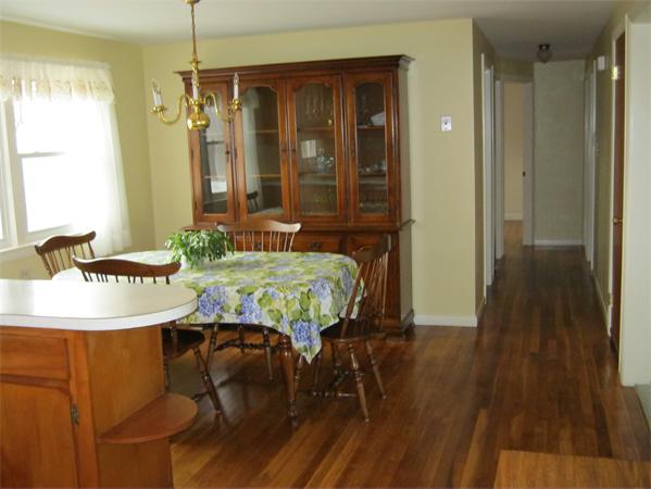 48 Claridge Road Worcester, MA 01606 - Photo 4 of 17 Gallery Image 4