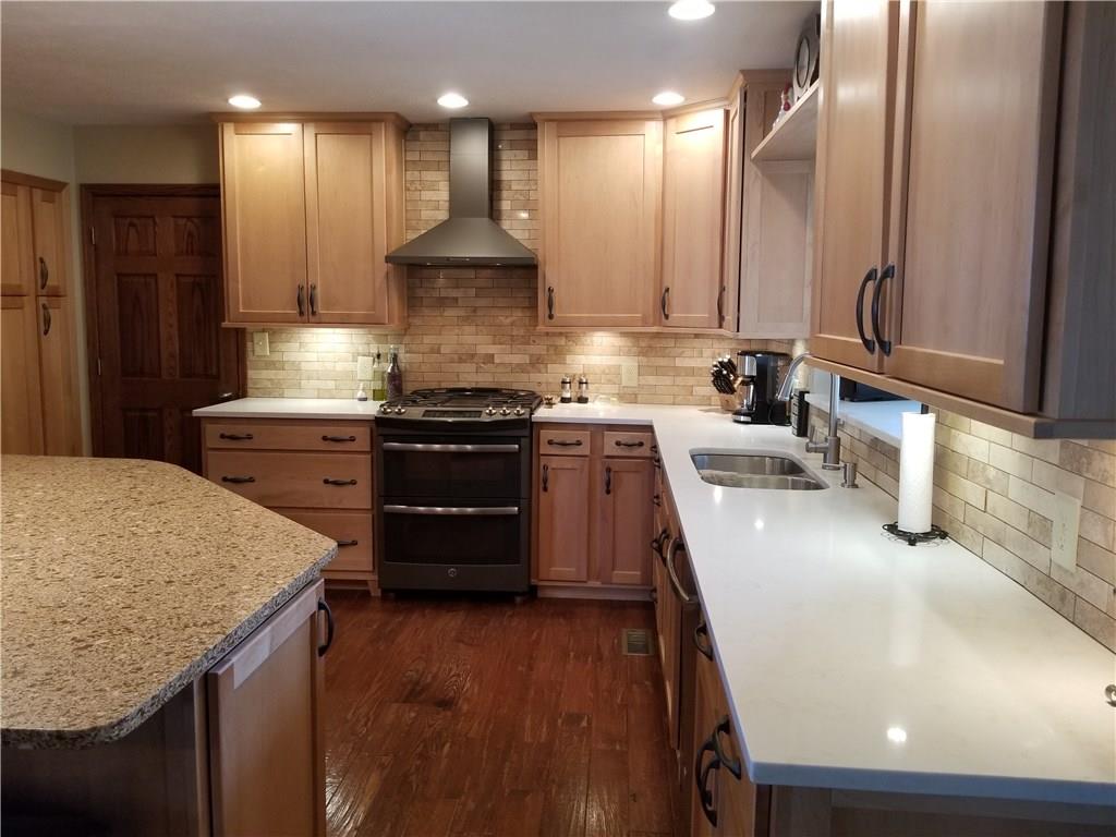 7848 New Augusta Road Indianapolis, IN 46268 - Photo 4 of 24 Gallery Image 4