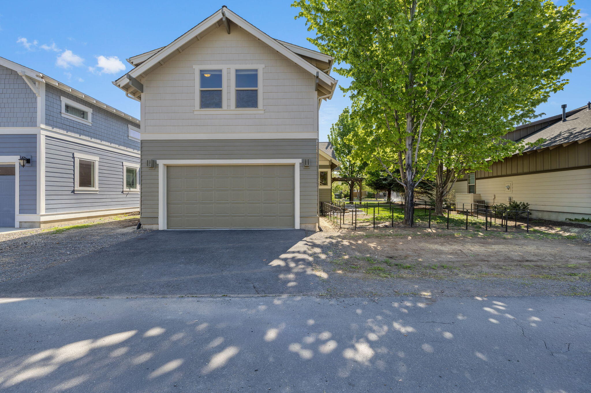 869 Northwest Rimrock Drive Redmond, OR 97756 - Photo 55 of 57 2026_05_04_869_nw_rimrock_dr_rdm-47