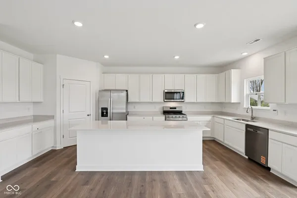 $534,900 | 5746 Bancroft Drive, Pendleton, IN 46064