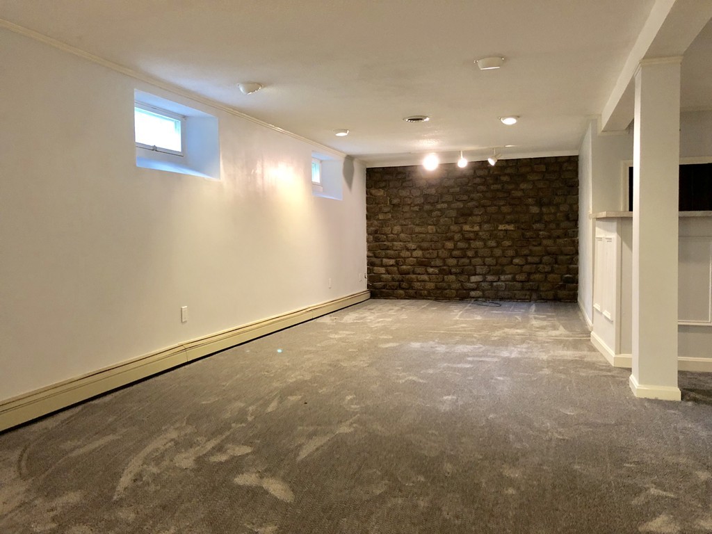 82 Cross Road Braintree, MA 02184 - Photo 8 of 19 Gallery Image 8