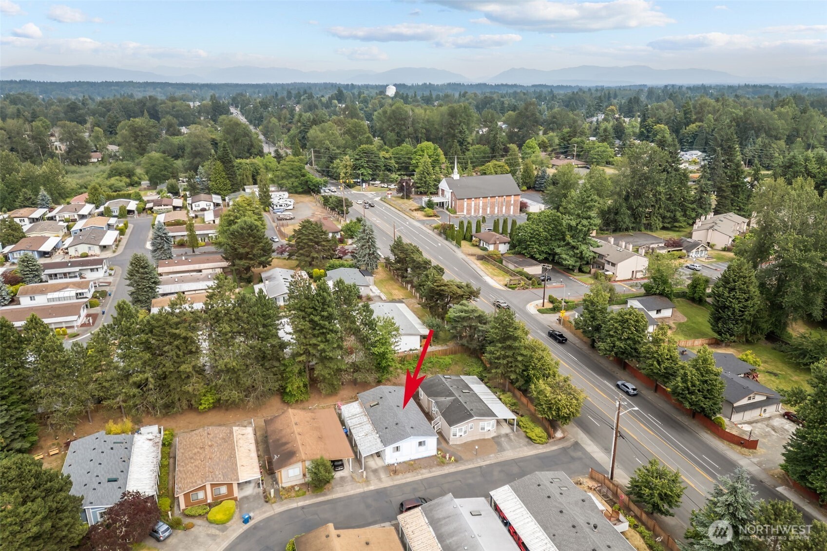 20750 113th Place Southeast Kent, WA 98031 - Photo 35 of 38 an aerial view of city and lake