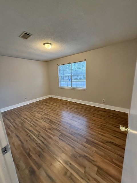 512 Beville Street, Unit B Waycross, GA 31501 - Photo 7 of 9