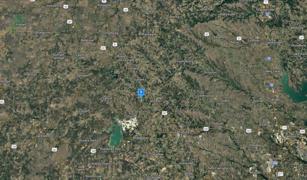 285 Rolling Rnch Boulevard Alvord, TX 76225 - Photo 3 of 4 a picture of a tree