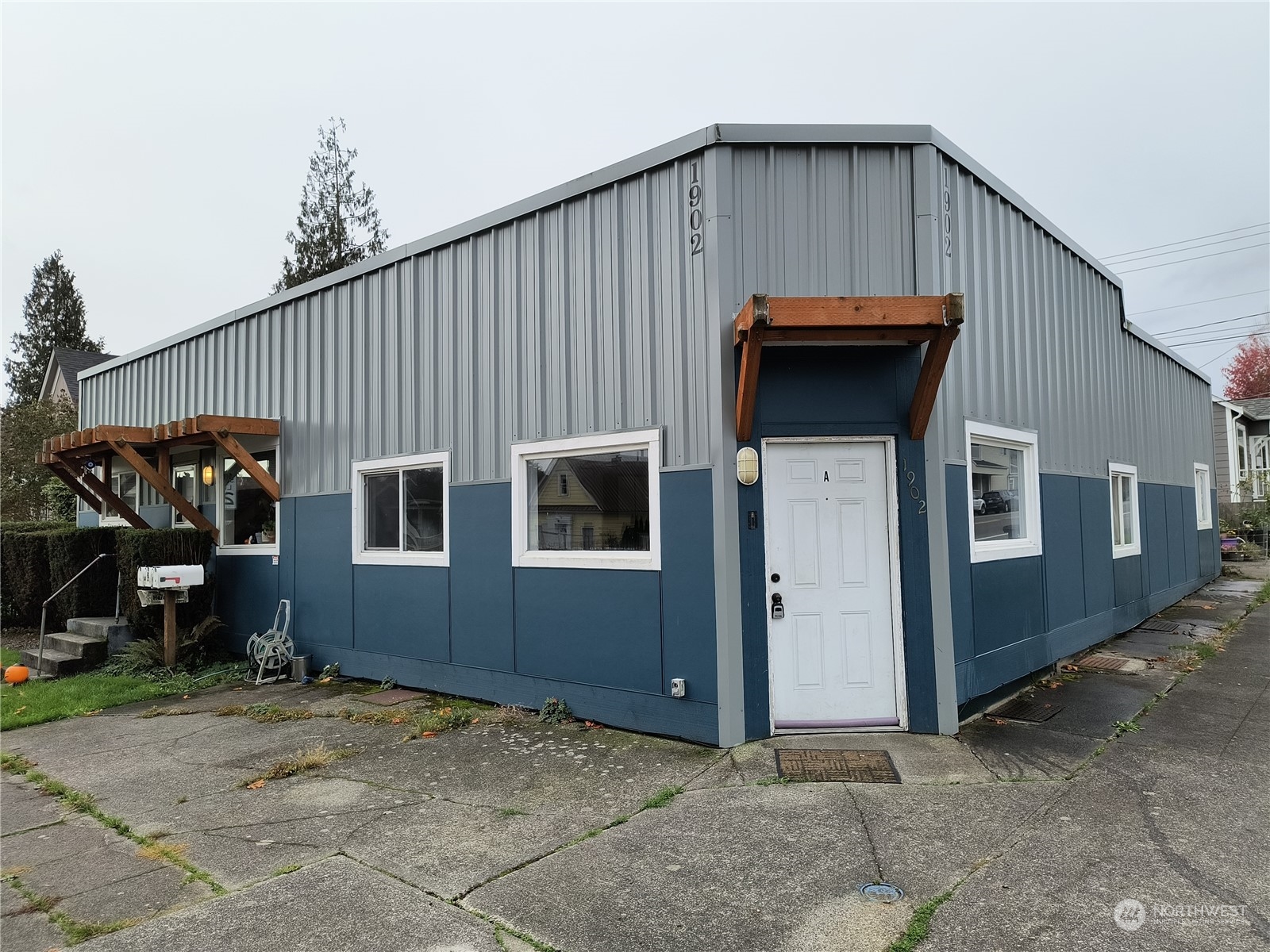 1902 Rockefeller Avenue Everett, WA 98201 - Photo 1 of 17 a house view with a backyard space