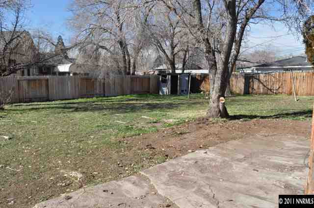 1815 Helena Avenue Reno, NV 89512 - Photo 8 of 13 a backyard of a house with lots of green space
