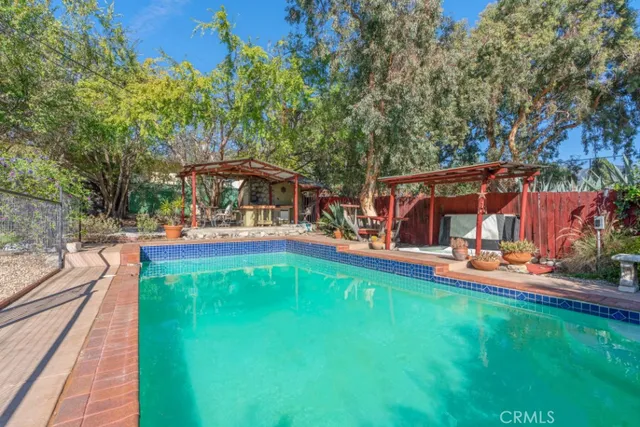 $1,450,000 | 4620 Willalee Avenue, La Crescenta, CA 91214