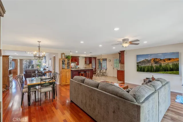 $1,450,000 | 4620 Willalee Avenue, La Crescenta, CA 91214