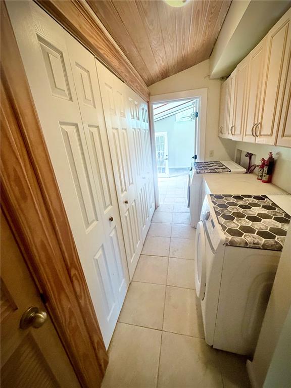 375 Pine Woods Road Ormond Beach, FL 32174 - Photo 12 of 16 a kitchen with a stove a sink and a refrigerator