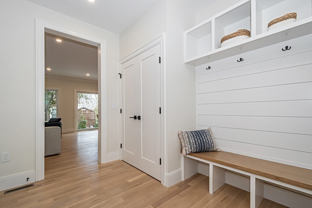 74 Oak Street Lexington, MA 02421 - Photo 14 of 39 Gallery Image 14