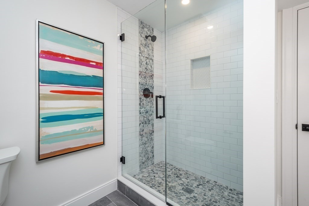 74 Oak Street Lexington, MA 02421 - Photo 33 of 39 Gallery Image 33