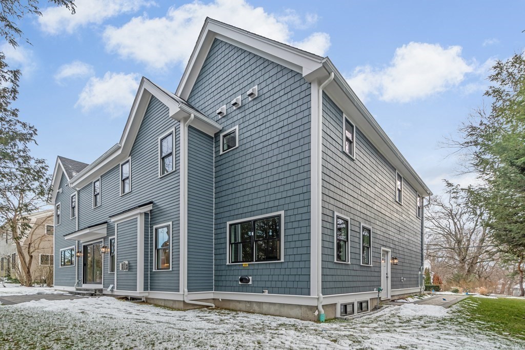74 Oak Street Lexington, MA 02421 - Photo 35 of 39 Gallery Image 35