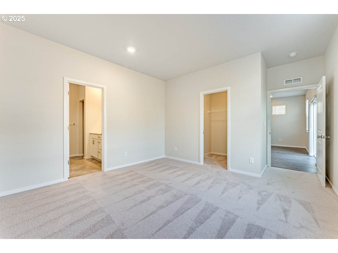 2897 U Street Springfield, OR 97477 - Photo 20 of 26 a view of an empty room with wooden floor
