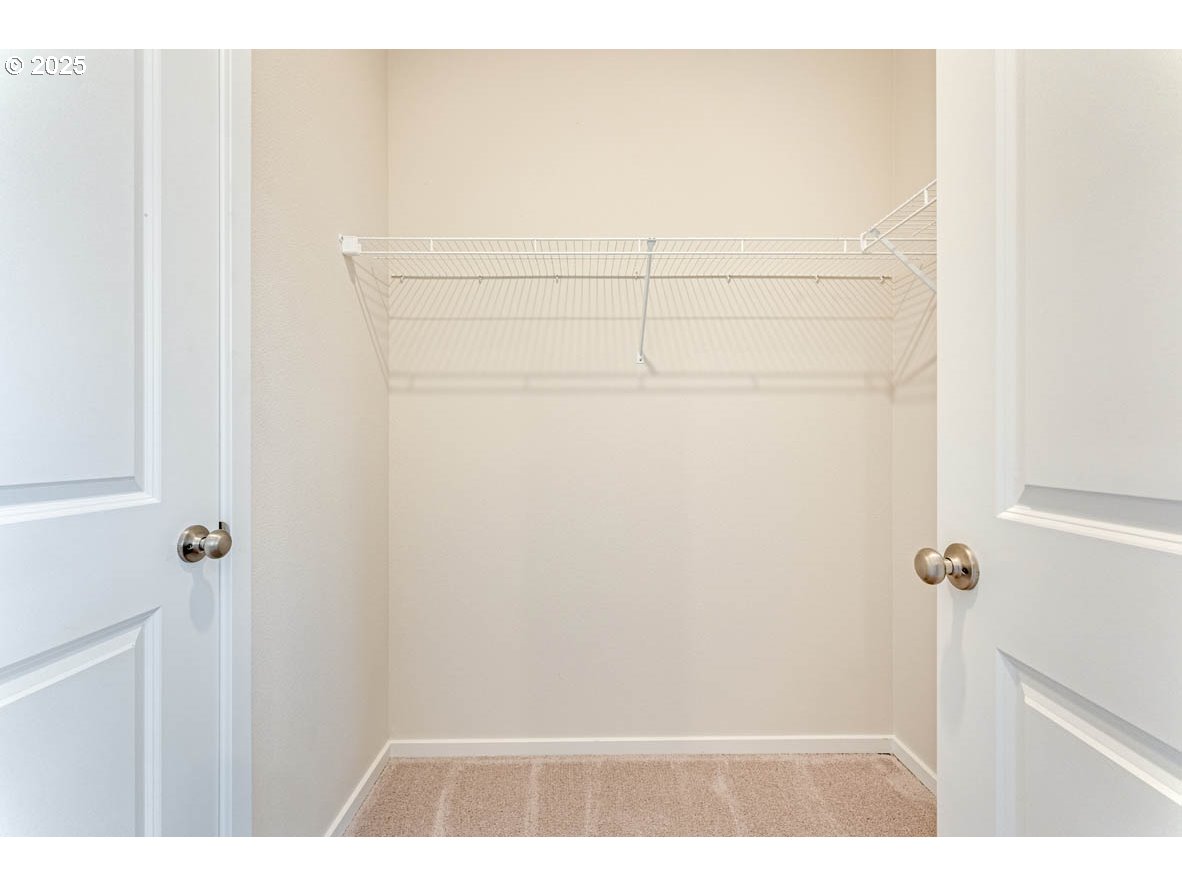 2897 U Street Springfield, OR 97477 - Photo 22 of 26 a picture of a bathroom