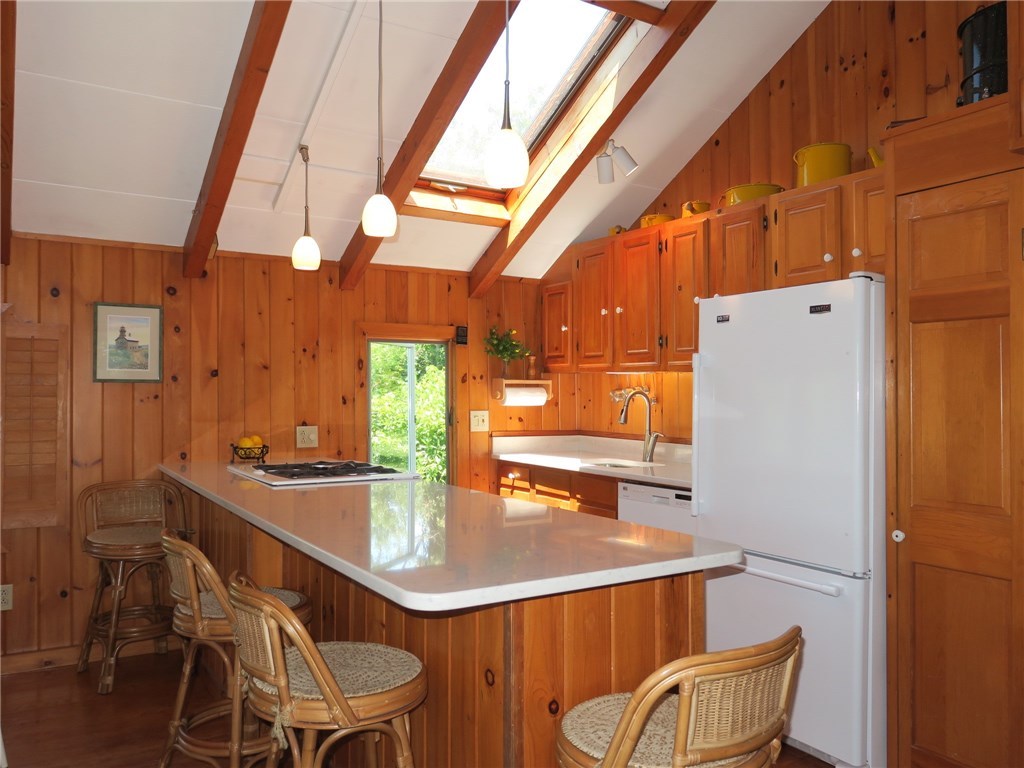 665 Ministers Path Block Island, RI 02807 - Photo 11 of 19 Kitchen